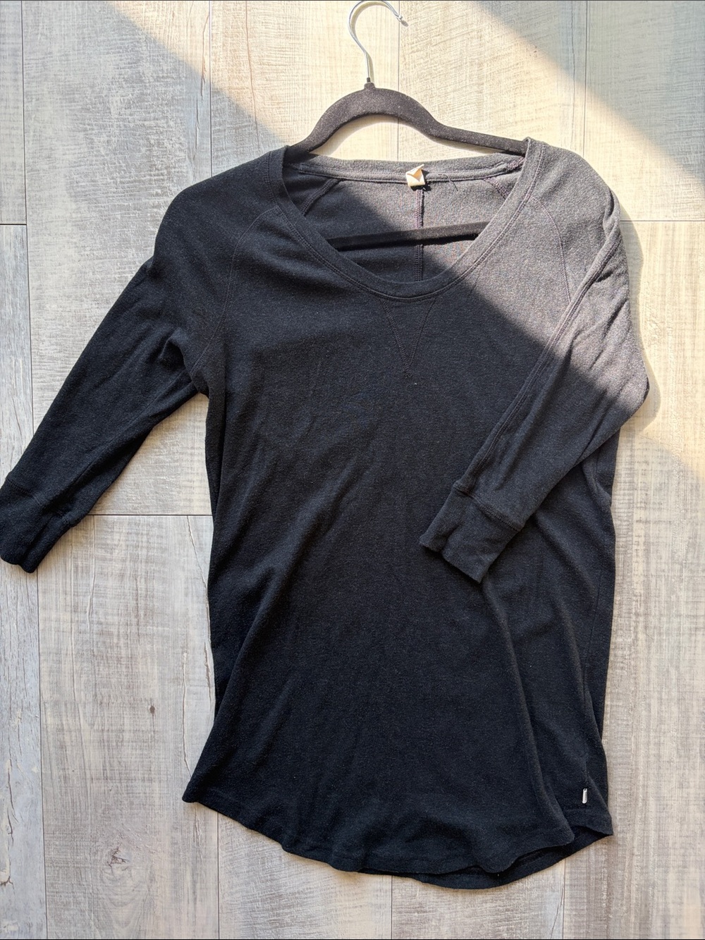 TNA Black Scoop Neck 3/4 Top